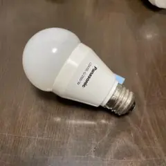 Panasonic LDA10L-G/Z60/W LED電球