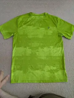 OLD NAVY ACTIVE とナイキのTシャツ2枚セット