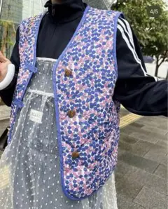 Item thumbnail for item 3dfc206b-a2c2-46a3-a53d-1bae221ed70e