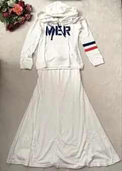 新品はMER 上下セットアップ