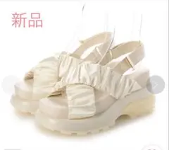EVOL 厚底サンダル　新品