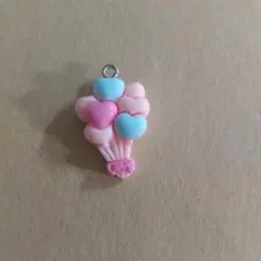 【5個まで300円】ハートバルーン チャーム②