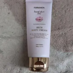 FERNANDA　フレグランス　リッチボディクリーム　ピンクコスモス