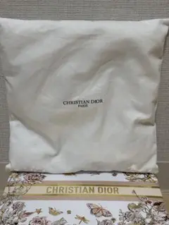 CHRISTIAN DIOR ディオール クッション ホワイト 白