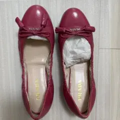 PRADA バレエシューズ