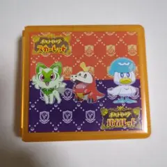 ポケモン Switch　ゲームソフトケース