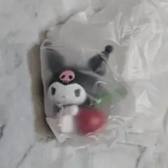 クロミ マイカラーフィギュア チェリーレッドサンリオ ガチャ