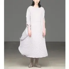 希少 イッセイミヤケ モノクロームプラネット ワンピース 2