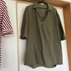 カーキ　チュニック　七分袖 長め