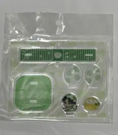 進撃の巨人 ぎゃおこれ アクリルスタンド 遊具ver リヴァイ