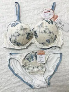 新品　PanCute　E75　L　ブラ＆ショーツ
