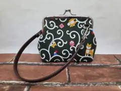 持ち手付き　がま口財布　柴犬唐草(緑)　バッグチャーム