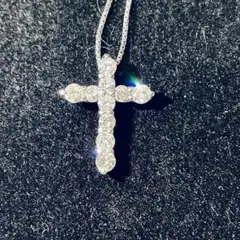 ダイヤモンドクロス Pt900 1ct チェーン付き