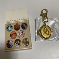 【新品未使用】ディズニー locket charm keychain