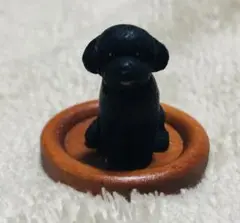 犬　プードル　ブラック　ミニチュア　粘土　作家　置物