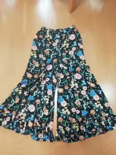 &LOVE QVC 花柄フリルパンツ