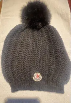 MONCLER フォックスファーポンポンニット帽