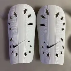 Nike サッカー用すね当て ホワイト 14.5cm