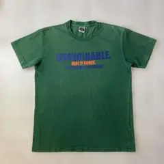 UNDISPUTED CHAMP Tシャツ