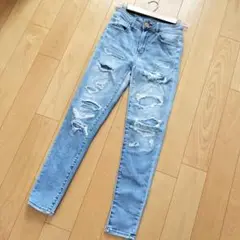 ✨希少✨アメリカンイーグル✨スキニーデニム サンドウォッシュ ダメージ加工