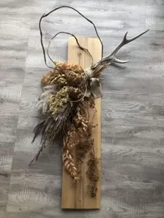 ドライフラワー 壁掛け装飾 鹿の角付き