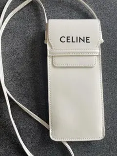 CELINE - セリーヌ CELINE トリオンフ AirPodsケース 携帯・スマホアクセサリー アクセサリー レザー レディース グリーン系 U･SD･0212 【中古】 楽天市場】セリーヌ CELINE トリオンフ AirPodsケース 携帯