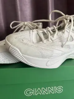 Nike Giannis イモータリティ3 ホワイト