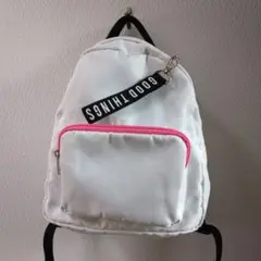 レピピ リュック 白