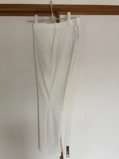 UNIQLO ユニクロ　パンツ　ホワイト