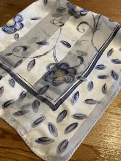 シルクスカーフ
