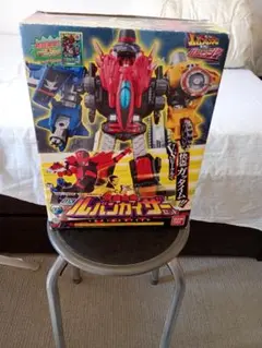 Item thumbnail for item a21e0a0a-5563-4d49-8a94-101428ad64ee