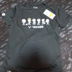 タイツーインVICTOR キャラクターTシャツ 黒
