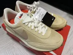 新品　Nike スニーカー レディース27cm