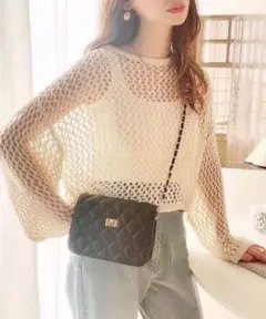 ゆるメッシュ透かし編みクルーネックニットプルオーバー