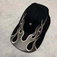yeezy gap balenciagaキャップ