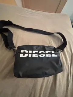 DIESEL ブラック ショルダーバッグ
