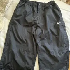 メンズNike ブラックボトムス ジッパー付きＳサイズ