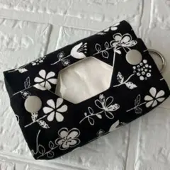ポータブルティッシュケース＊花柄・ブラック