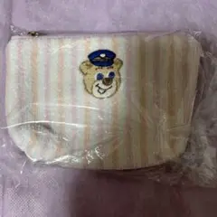 Item thumbnail for item 7c4571d6-d7ee-403f-871a-679fbb462d48