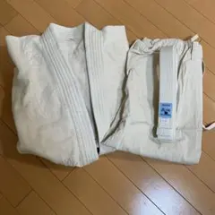 柔道着　上下セット　2.5号　帯付き　ISAGO 中学生
