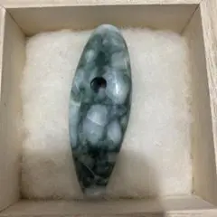 縄文期 翡翠製 緒締め玉形大珠　出土品　糸魚川翡翠 2025年最新】大珠 縄文の人気アイテム - メルカリ