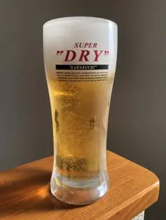 食品サンプル　ビール　アサヒスーパードライ　水滴付き