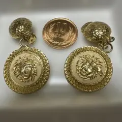 ゴールド メダル型 イヤリング