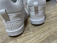 NIKE ハイカットスニーカー