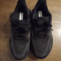 美品　HOKA ONE ONE　CLIFTON9　スニーカー　25センチ