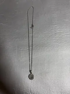花形ペンダント ネックレス