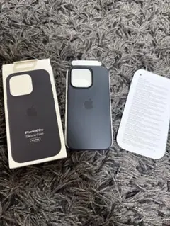 iPhone 16Pro 純正シリコンケース　ブラック