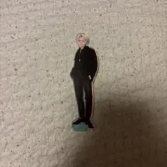 treasure ヨシ　アクスタ