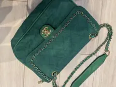 グリーン スエード ショルダーバッグ キルティング