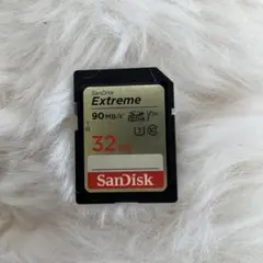 SanDisk Extreme 32GB SDカード
